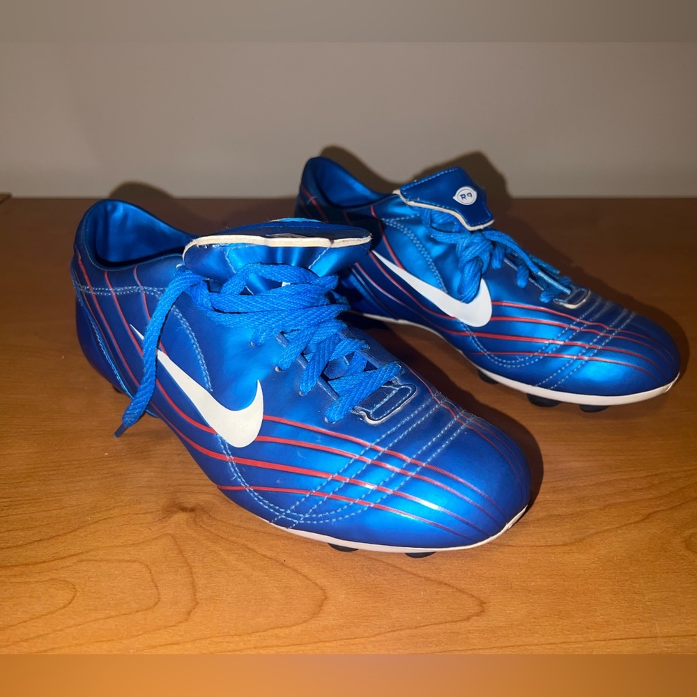 Nike JR Pace Vapor VT FG R9 5.5Y Youth Soccer Cleats 307750 411 SUPER RARE